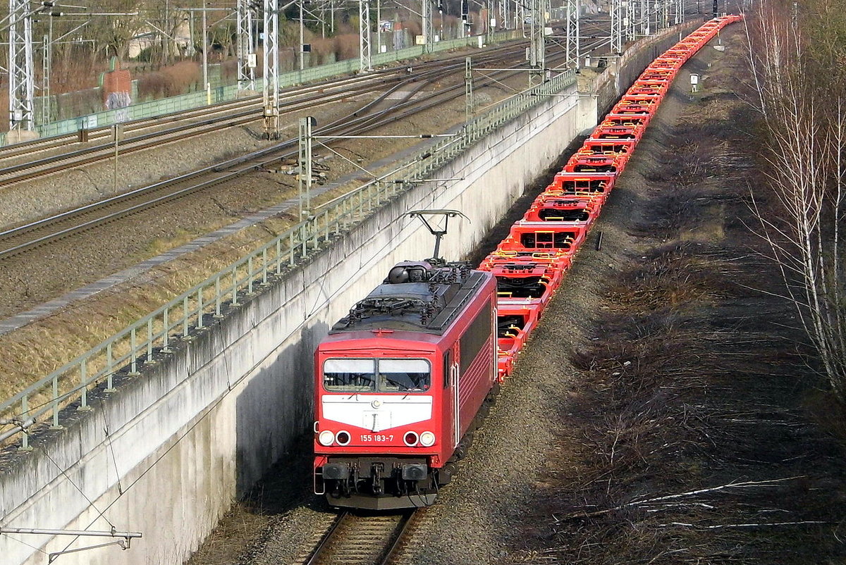  Am 05.03.2018 fuhr die 155 183-7 von der Maik Ampft Eisenbahndienstleistungen, Limbach-Oberfrohna von DF nach Stendal  und weiter nach  Köln .