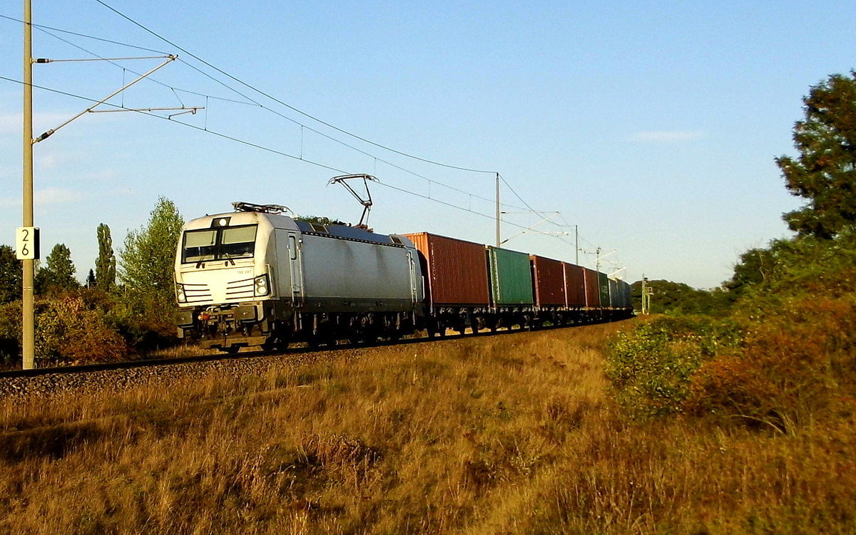 Am 06.09.2016 kam die  193 247-4 von der SETG (ELL) aus Richtung Stendal und fuhr nach Salzwedel .