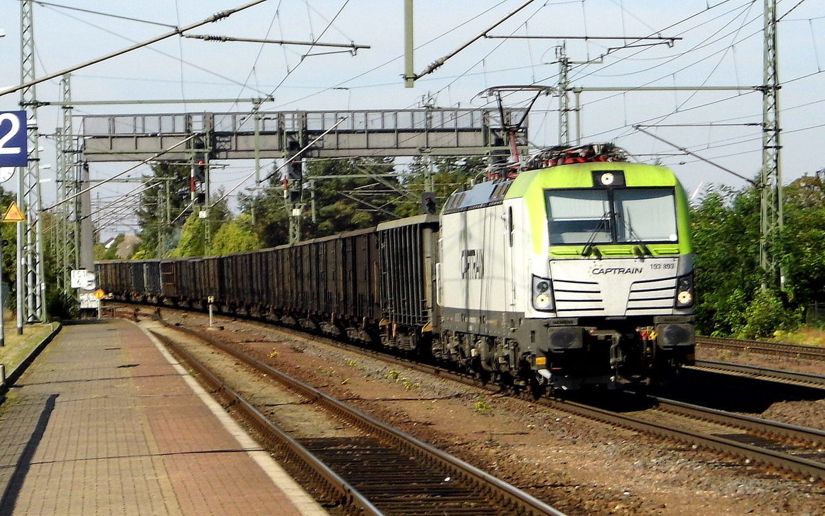 Am 07.09.2016 kam die 193 893-5 von CAPTRAIN aus Richtung Braunschweig nach Niederndodeleben und fuhr weiter in Richtung Magdeburg .