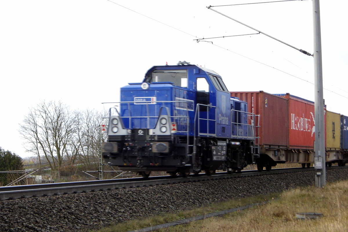 Am 08.12.2017 kam die 1002 016-6  und die  386 006-1 von METRANS aus Richtung Stendal und fuhr weiter in Richtung Salzwedel .