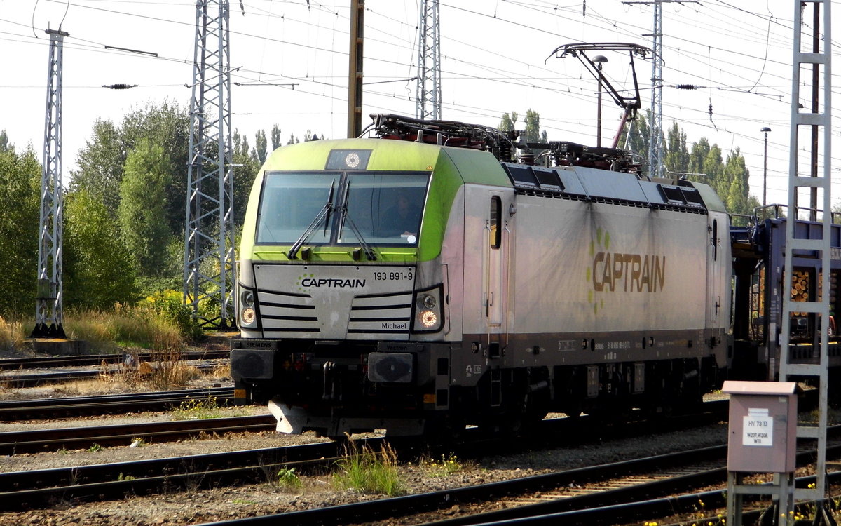 Am 09.09.2016 stand  die 193 891-9 von CAPTRAIN in Stendal .