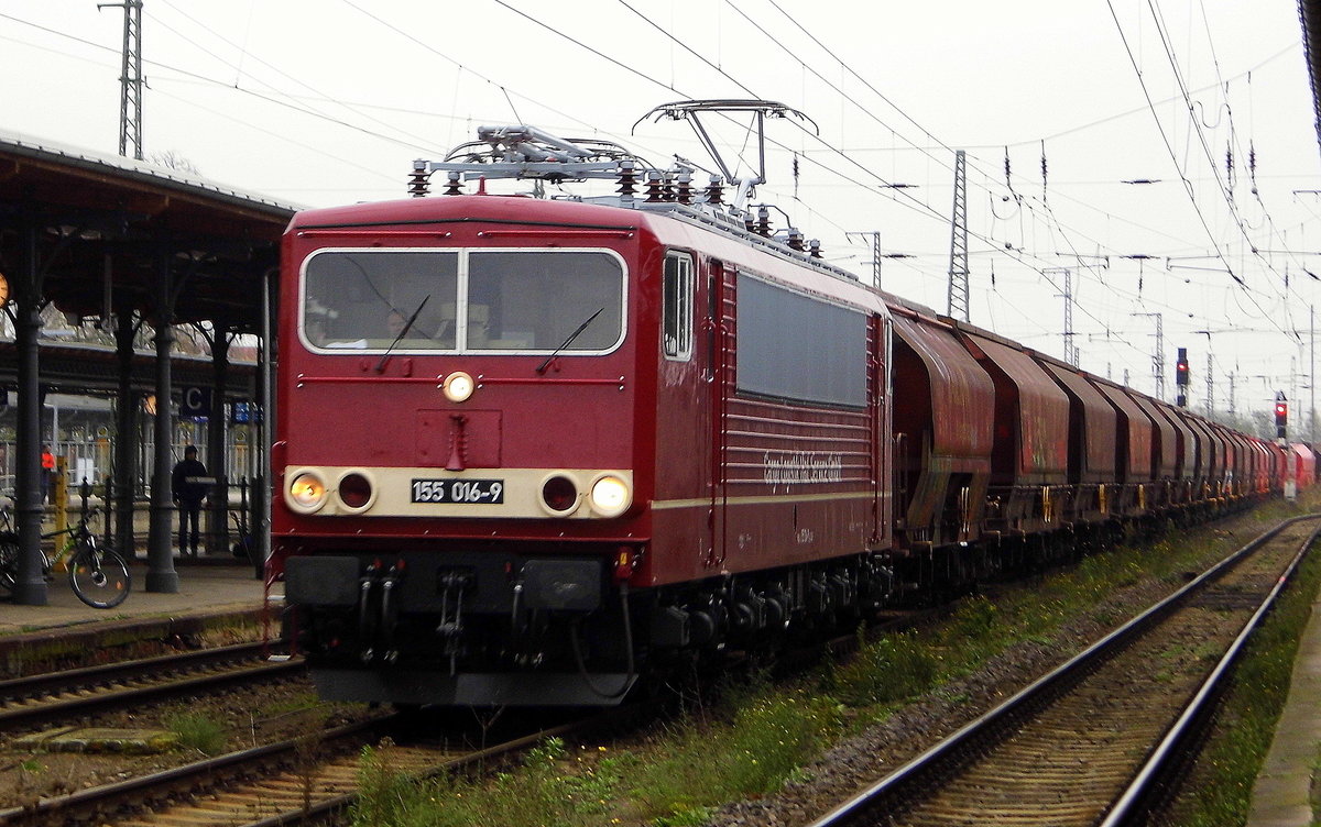 Am 10.11.2017 kam die 155 016-9 von der CLR-Cargo Logistik Rail-Service , aus Richtung Magdeburg nach Stendal und fuhr weiter in Richtung Wittenberge .