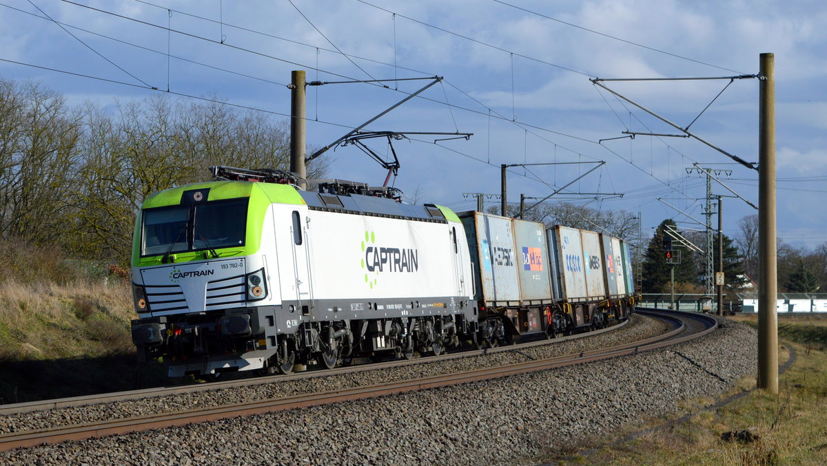 Am 11.03.2021 kam die 193 782-0 von Captrain Deutschland, aus Richtung Stendal und fuhr weiter in Richtung Wittenberge .