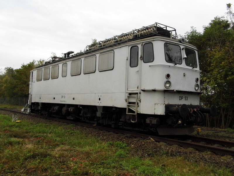 Am 11.10.2014 Bw Feste in Wittenberge stand die 142 132-0  DP 53 von der EGP .