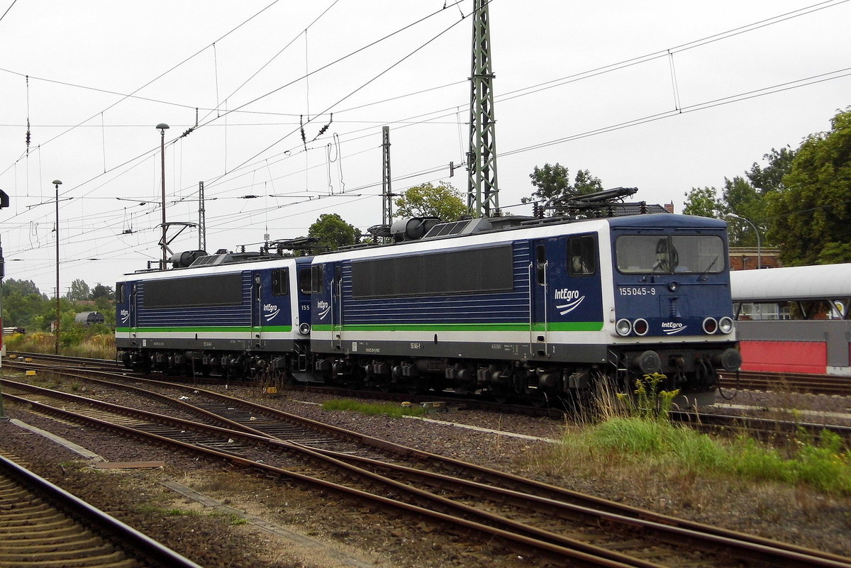 Am 12.08.2017 Rangierfahrt von der  155 048-6 und die 155 045-9 von der IntEgro (Press) in Stendal .