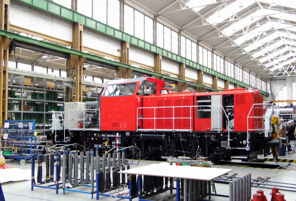 Am 13.09.2015 war Tag des offenen Denkmals   dar stand die 1002 008-3 von der DB (ALS) im RAW Stendal .