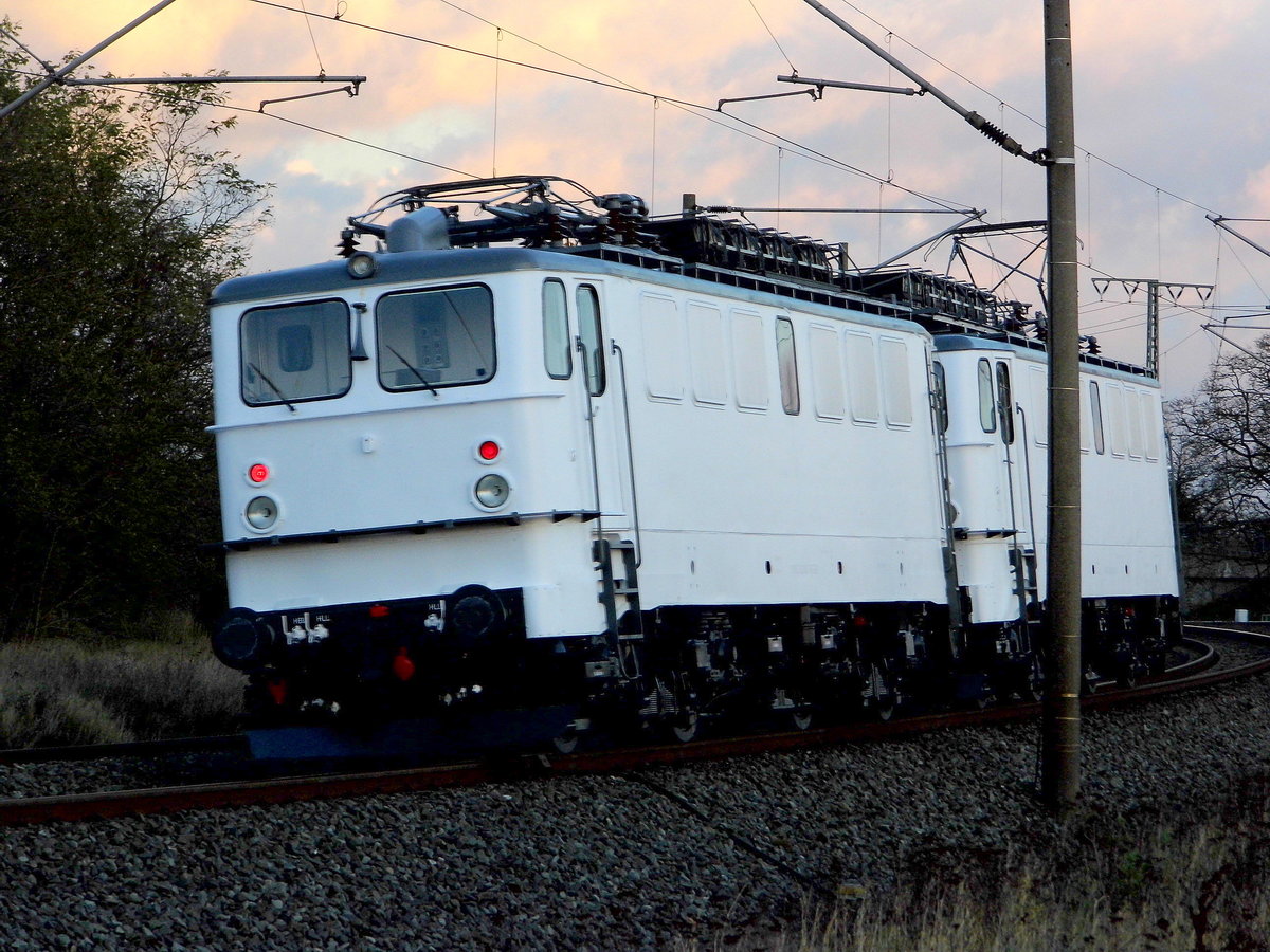Am 13.11.2017 Probefahrt von der   142 103-1 und die 142 042-1  von der EGP – Eisenbahngesellschaft Potsdam, von Wittenberge nach Stendal . 