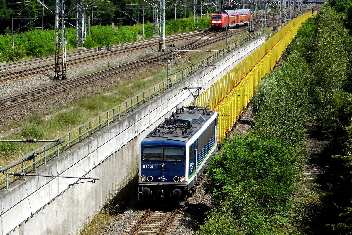Am 17.07.2017 kam die  155 045-9 von der IntEgro (Press) aus Richtung Stendal und fuhr weiter in Richtung Braunschweig .
