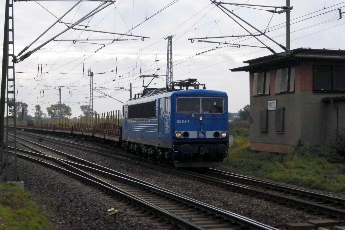 Am 18.10.2015 fuhr die 155 045-9 von der Press aus Borstel und weiter in Richtung Wittenberge .