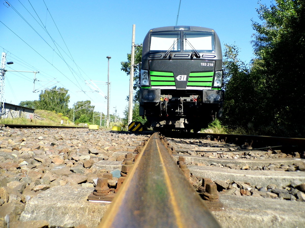 Am 24.08.2016 war die 193 219-3 von der SETG (ELL) in Borstel abgestellt.
