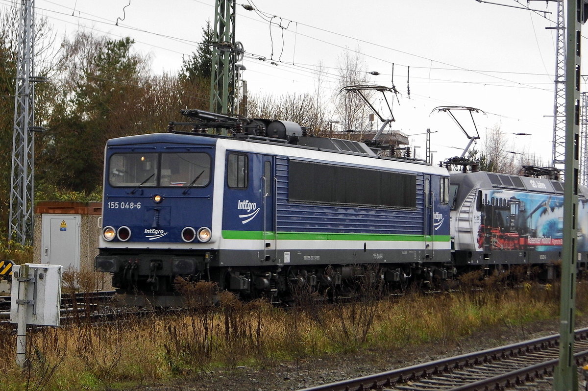 Am 24.11.2017 Rangierfahrt die 155 048-6  und die 145 023-6  in Stendal .