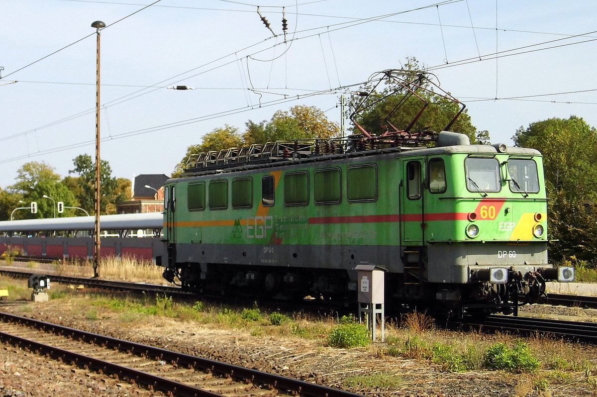  Am 29.08.2018 kam   die 142 128-8 von der EGP -Eisenbahngesellschaft Potsdam mbH, aus Richtung Braunschweig nach  Stendal und fuhr weiter nach Wittenberge .