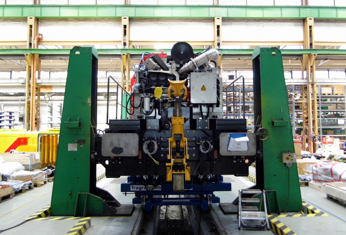 Am 30 .05.2015 stand die neue H3 Lok 1002 006 von der DB   im RAW Stendal bei Alstom Lokomotiven Service GmbH .