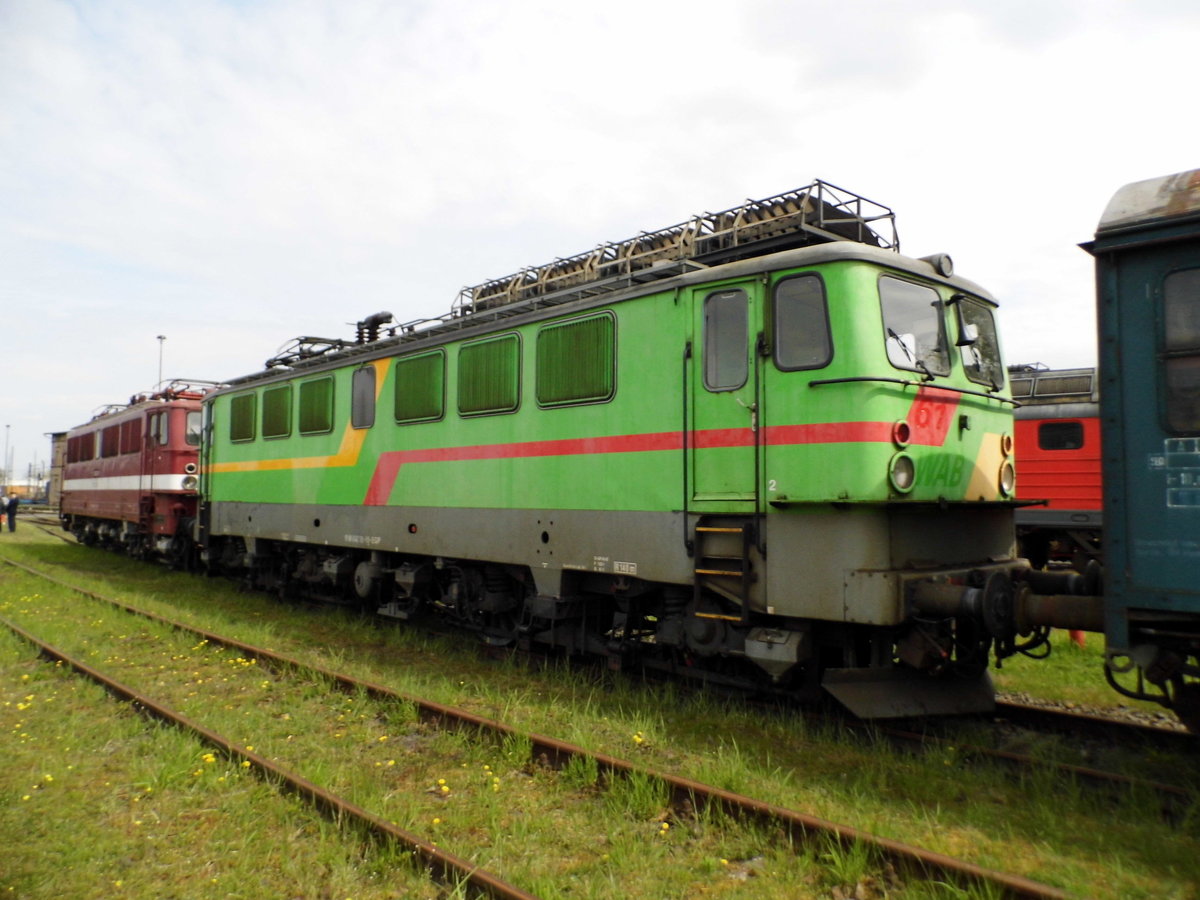 Am 30.04.2016 Frühlingsfest im Historischen Lokschuppen Wittenberge stand die 142 118-9 von der EGP   .