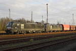 Am 26.11.2017 waren die 193 615-2   und die  193 608-7 von DB Cargo Deutschland AG, (MRCE Dispolok) in Stendal abgestellt.