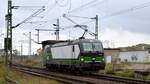 Am 14.10.2021 Rangierfahrt von der 193 721-8 von der SETG ( ELL) in Borstel . 